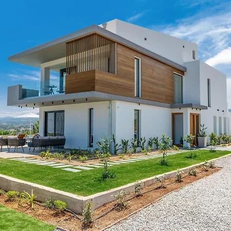 Exclusive Crete 4 Bedrooms Blue Lavish Interiors Infinity Pool Incredible Sea Views Terrace With Bbq Gym Rethymno Ádhele